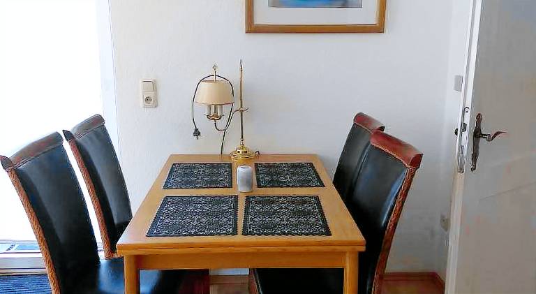 Apartment with patio, BBQ & garden — photo 5