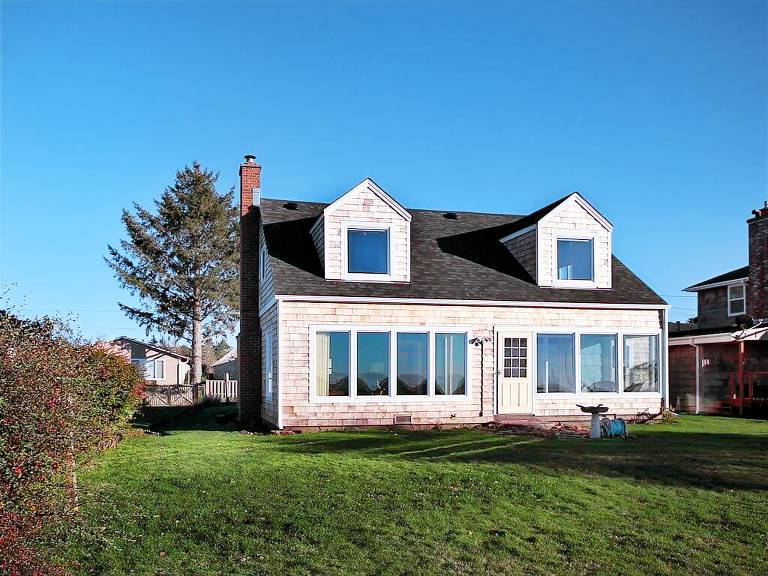 House  Gearhart