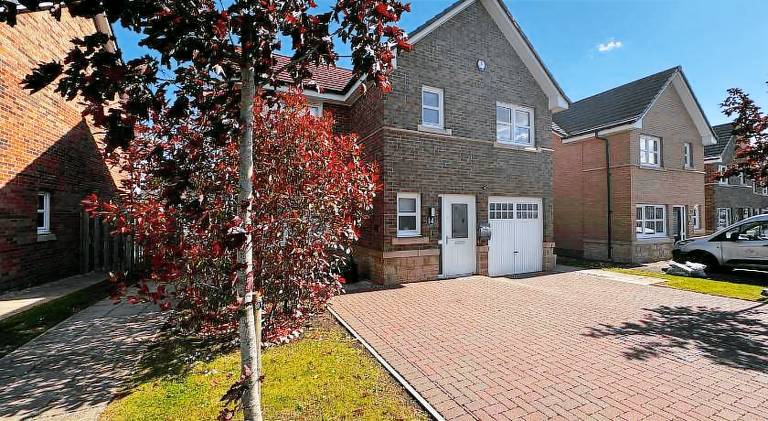 180 m&sup2; Ferienhaus