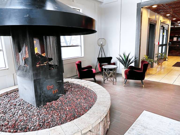 Rocky Mountain Hotel & Conference Center - Adults Only — photo 5