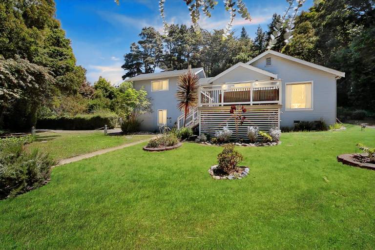 Vacation home with terrace & yard in Fort Bragg, CA