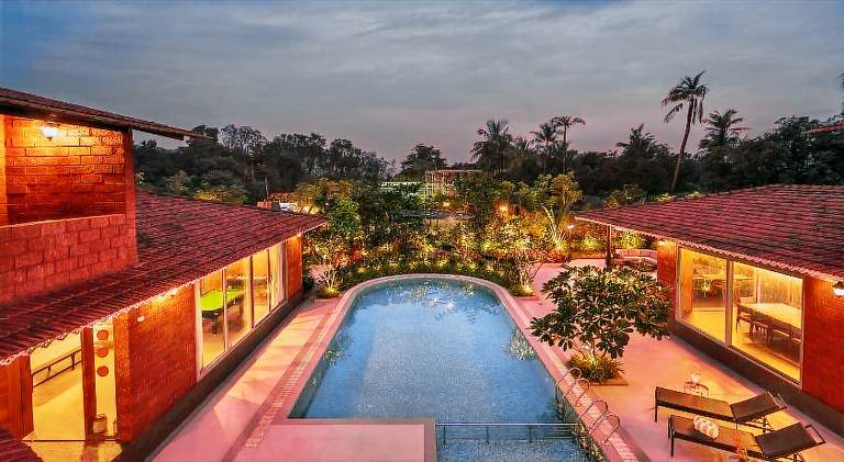 650 m&sup2; Villa
