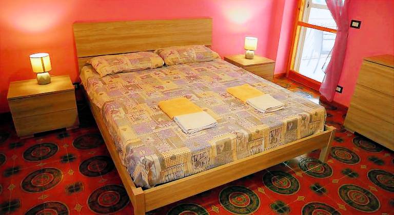 Apartment with 2 rooms for 7 persons in Alezio