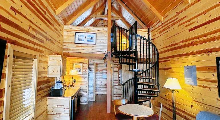 Cabins of Mackinac & Lodge — photo 2