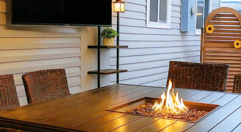 Vacation home with sauna, hot tub & terrace — photo 4
