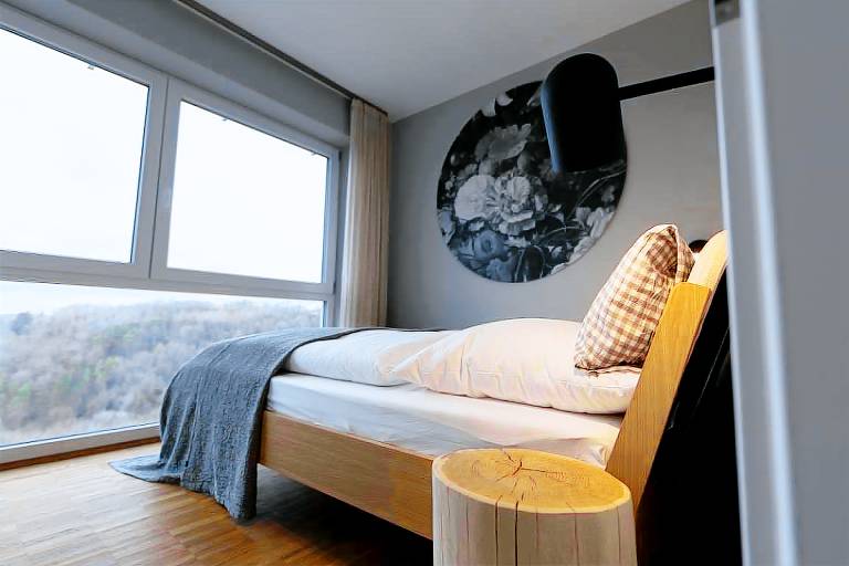 Children-friendly vacation home with hot tub, sauna & patio | Good for workation | Pets are welcome — photo 4