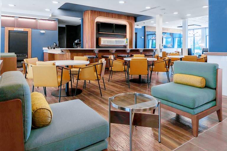 Courtyard by Marriott Memphis East Galleria