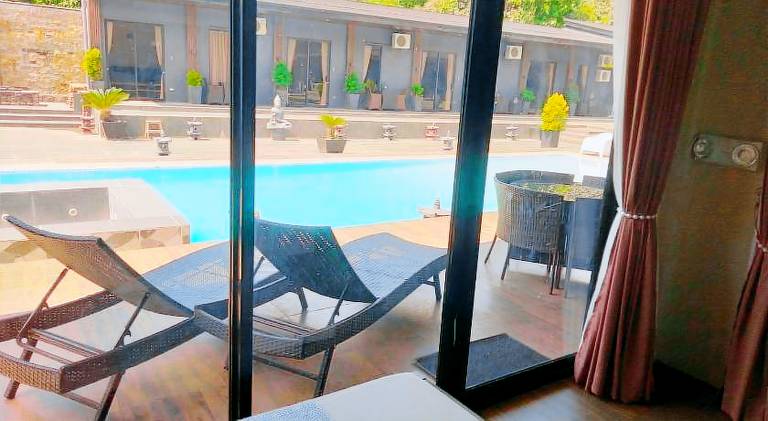 DE PORCH BOLINAO — photo 3