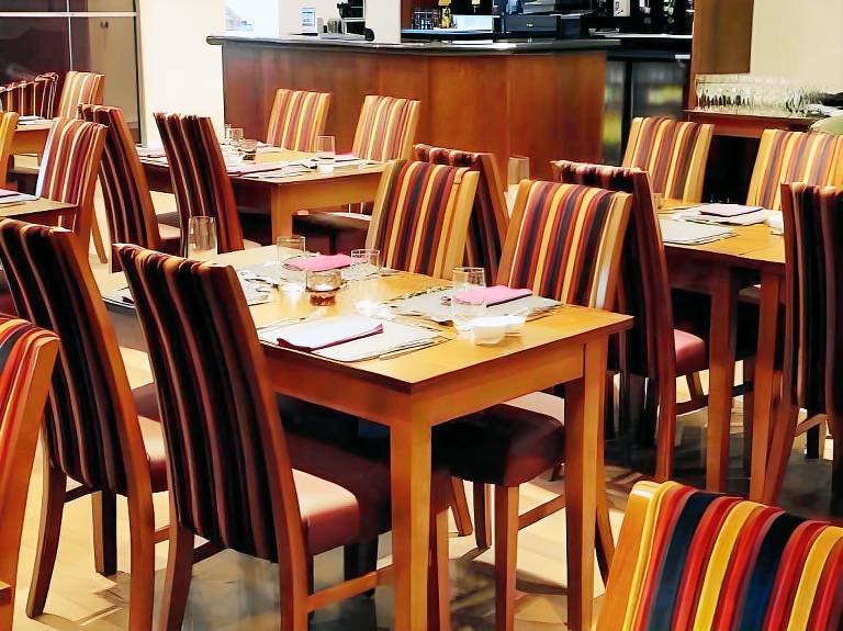 The Hotel Rafiya, Redditch — photo 2