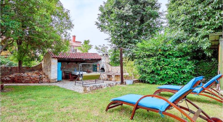 House with 2 rooms for 4 persons — photo 4