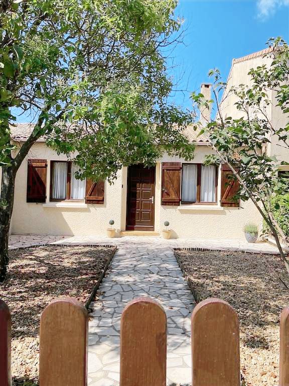 Maison de vacances Magalas