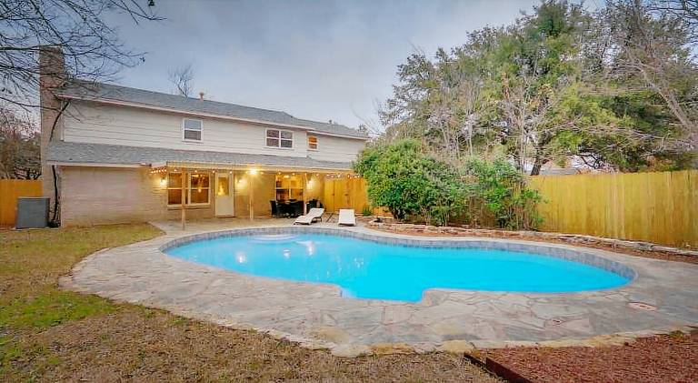 271 m&sup2; Ferienhaus