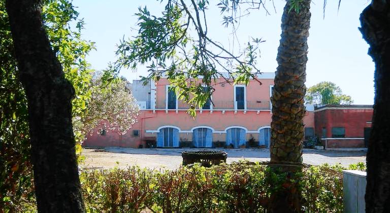 Beautiful vacation home with patio, grill & yard | Dogs allowed in Mesagne