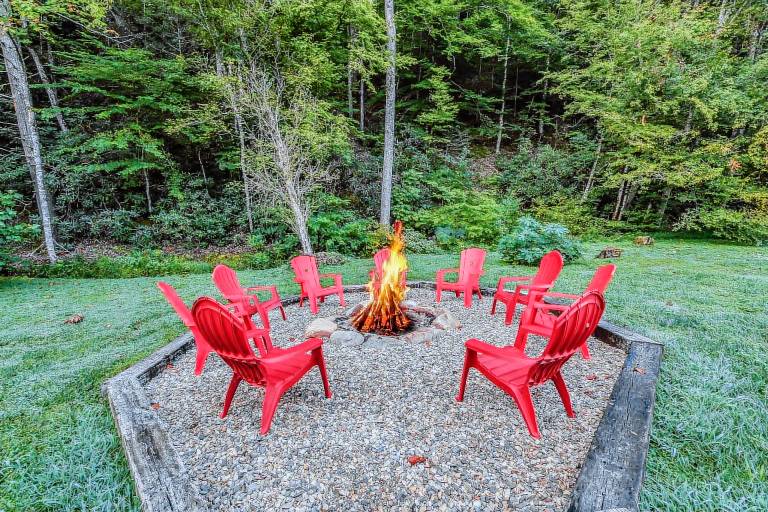 Creekside on the Bluff: Pet Friendly, Free Attraction Tickets, & Creek View — photo 2