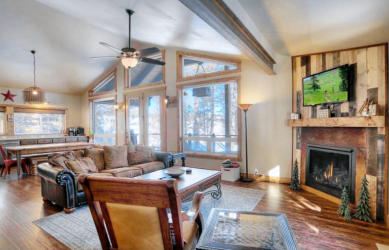 Pet-Friendly 10-Acre Forest Retreat Near Hot Springs & Wolf Creek in Pagosa Springs, CO