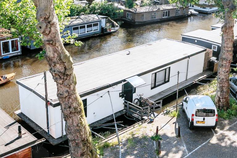 Huisboot  Badhoevedorp