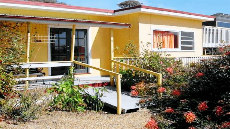 Cottage Mystery Bay