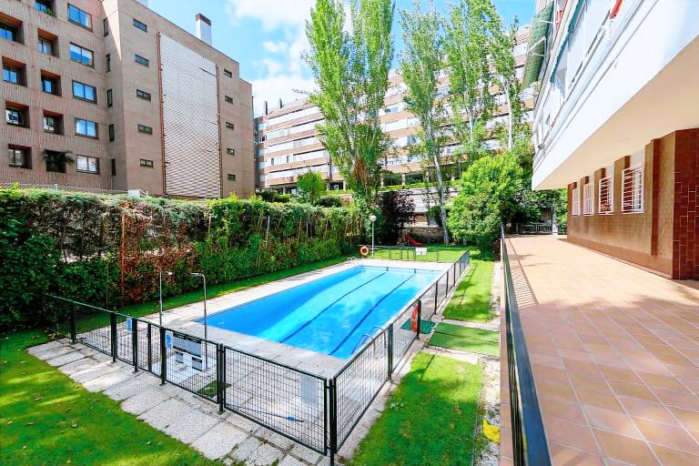 Apartamento  Mirasierra