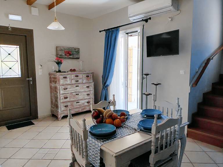 Villa with garden, terrace & grill | Garden view | Perfect for remote work — photo 5