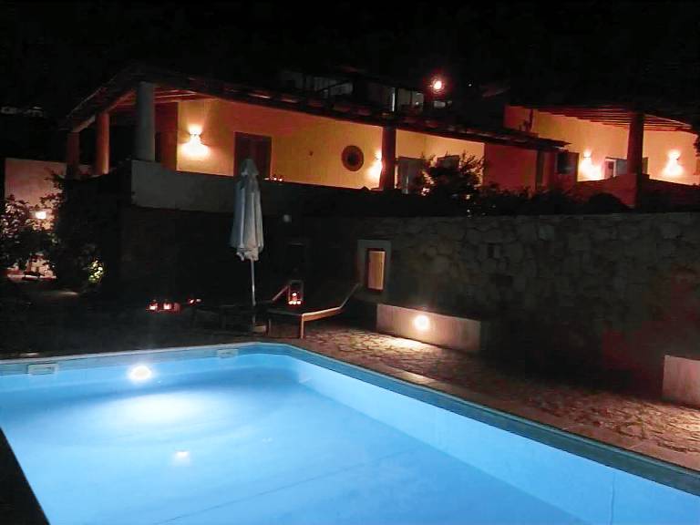Lovely vacation home with garden, private pool & terrace | Beach nearby | Pets are welcome — photo 3