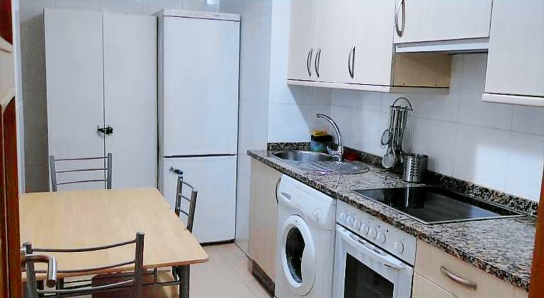 Rental apartment with 2 rooms for 4 persons — photo 4