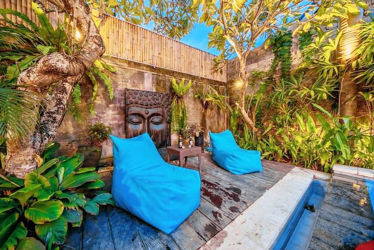 Villa with patio, yard & private pool | Perfect for remote work — photo 4