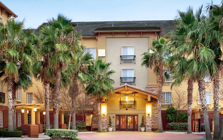 Larkspur Landing Extended Stay Suites Pleasanton — photo 2