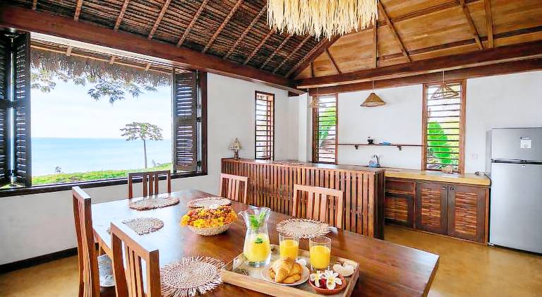 Family-friendly lodge with pool, terrace & yard | Next to the beach | Dogs allowed — photo 4