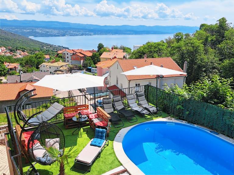 Spacious Luxury Apartment with Amazing Sea View and Private Pool and Boat — photo 4