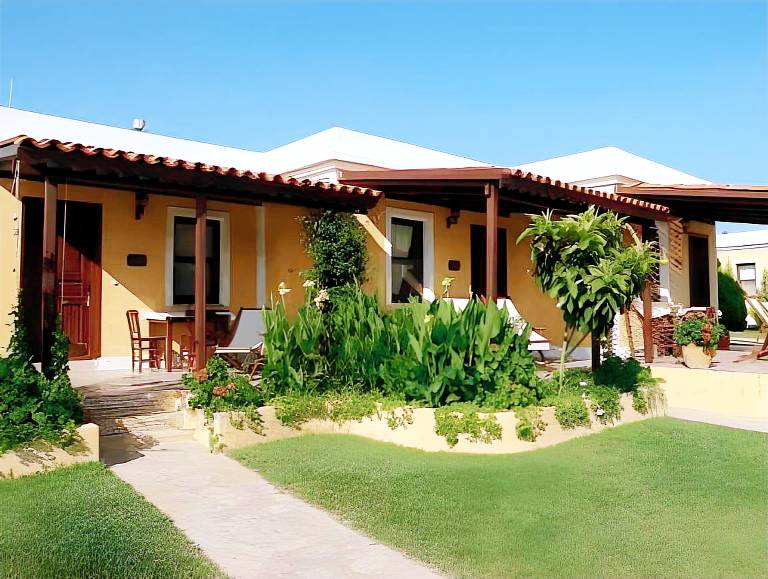 Aral Tatil Ciftligi in Bozcaada