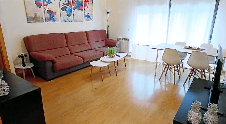 Fully equipped charming rental apartment with terrace | Suitable for remote work | Dogs allowed in Ávila
