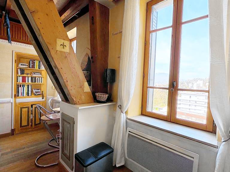Charming apartment, pets welcome, mountain view - 2 guests — photo 2