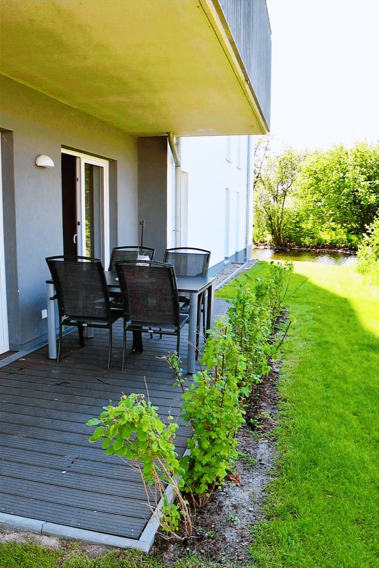 Moderne, hochwertige Ferienwohnung, Erdgeschoss, Sauna, Terrasse, strandnah — photo 2