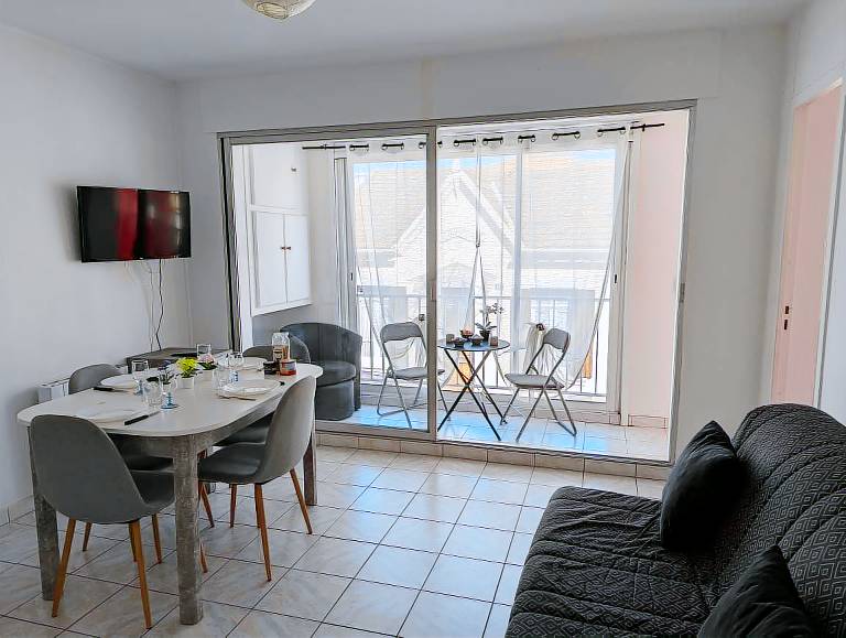 Holiday apartment with 1 room for 4 persons — photo 4