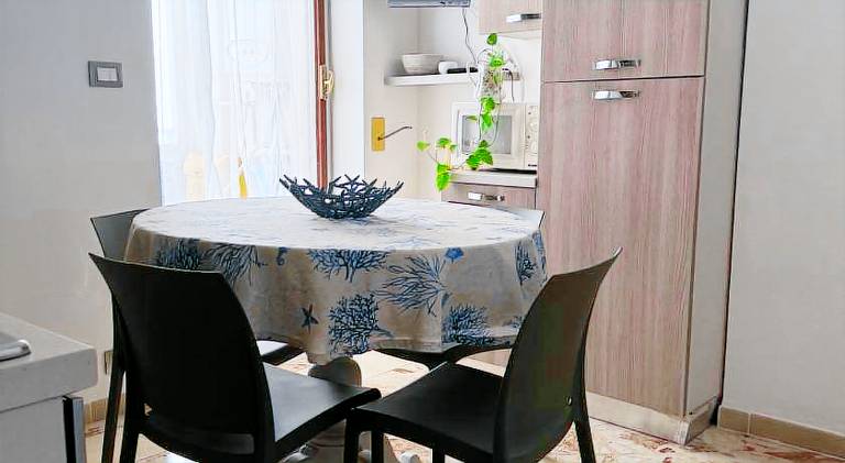 Holiday apartment with 2 rooms for 5 persons — photo 3