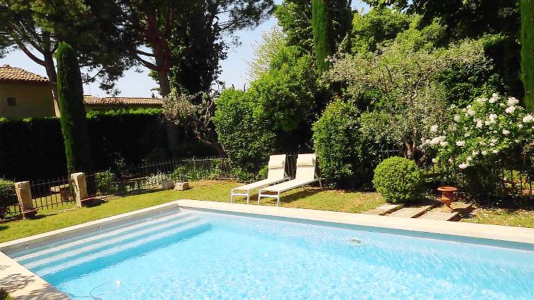 Beautiful villa with private pool | Pet-friendly — photo 3