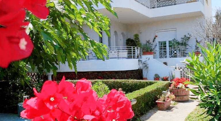 Fully equipped beautiful house with garden, terrace & barbecue | Dogs allowed in Volos