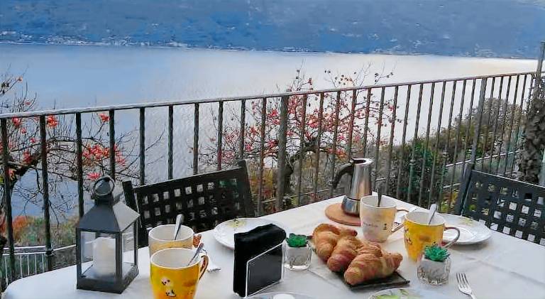 Rental apartment with terrace & grill — photo 4