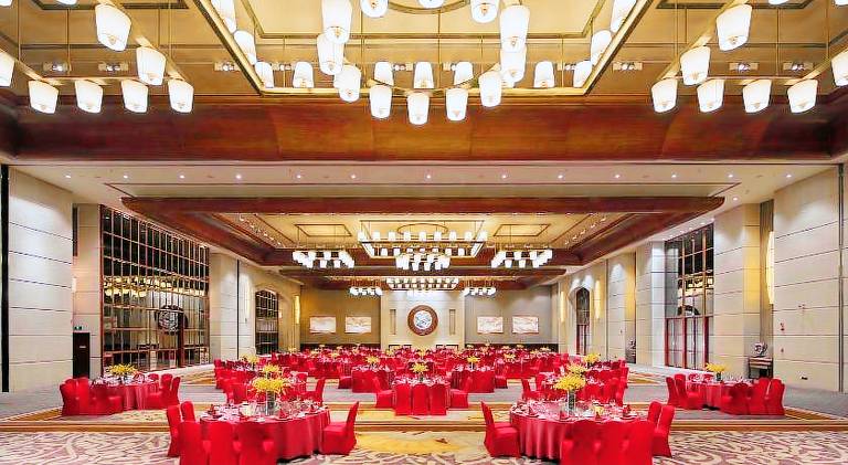 Hilton Qingdao Golden Beach — photo 5