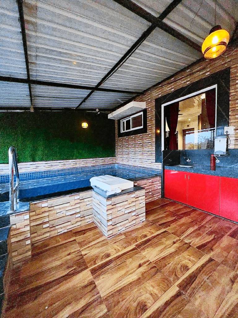 House with 1 room for 5 persons in Khandala