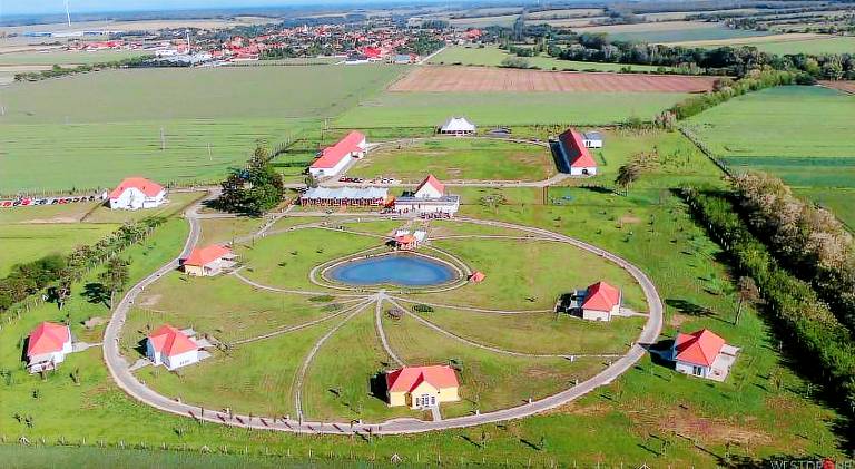 Chalets Franciska Major, Pro Village in Sopron