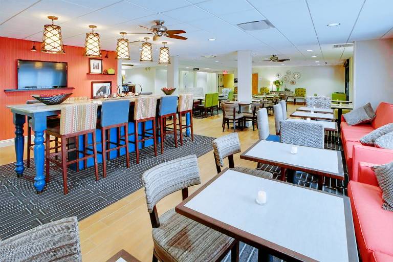 Hampton Inn Pittsburgh/Greentree — photo 2