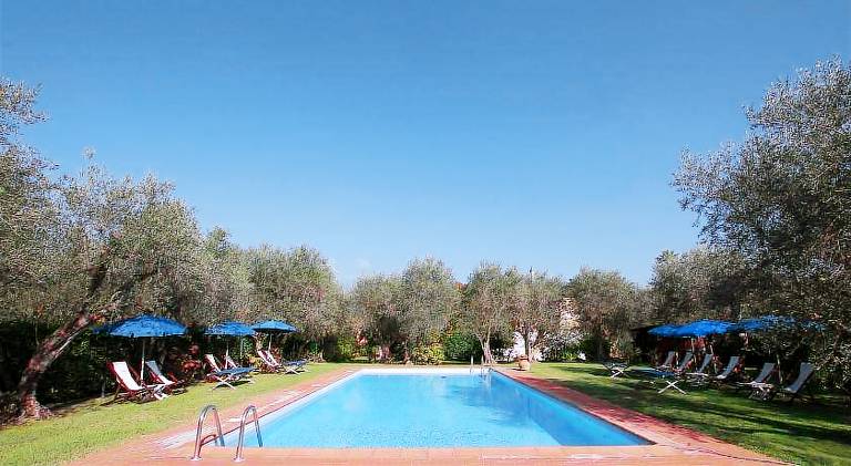 Farm with pool, patio & BBQ | Suitable for remote work — photo 2