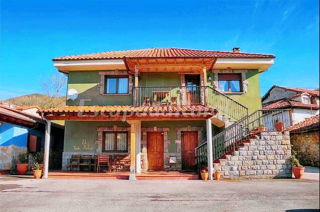 Casa rural La Robellada
