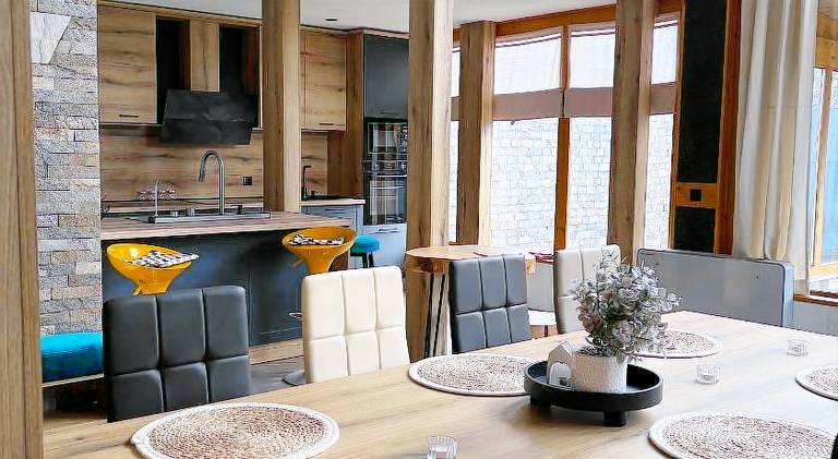 Lovely chalet with hot tub | Pet-friendly — photo 3