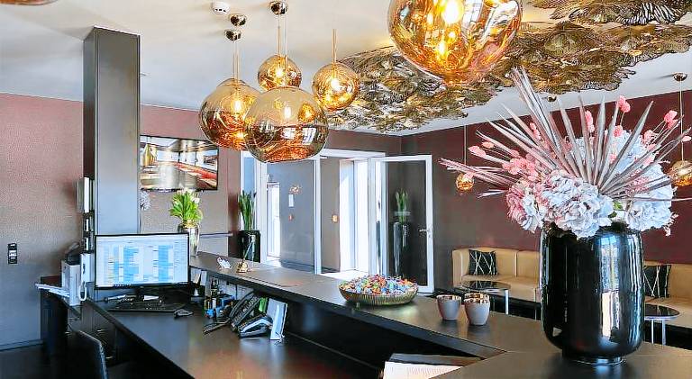 Primetime Hotel — photo 2