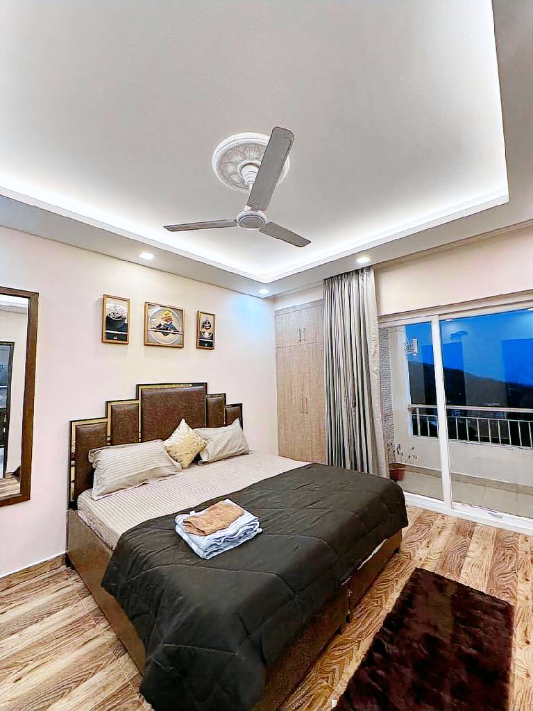 Pleasant apartment with yard | Suitable for remote work | Dogs allowed in Mussoorie