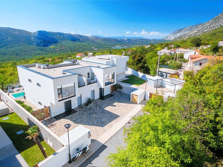 Fully equipped ample vacation home with barbeque, garden & pool | Sea view | Pets are welcome — photo 4