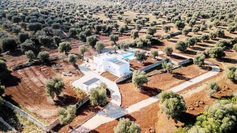 Villa with barbeque, garden & private pool — photo 5