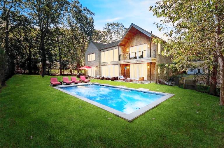 House  Shelter Island